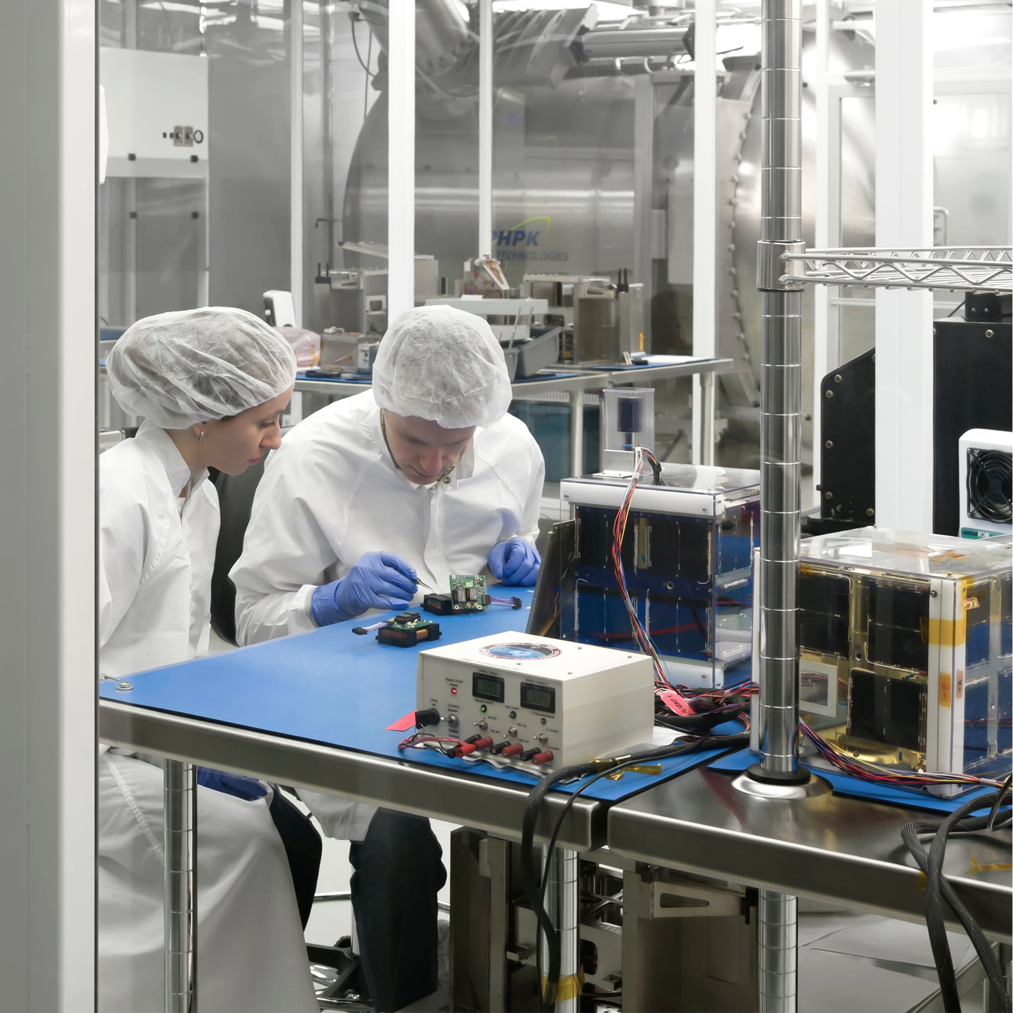 UTIAS_Microsatellite_11c